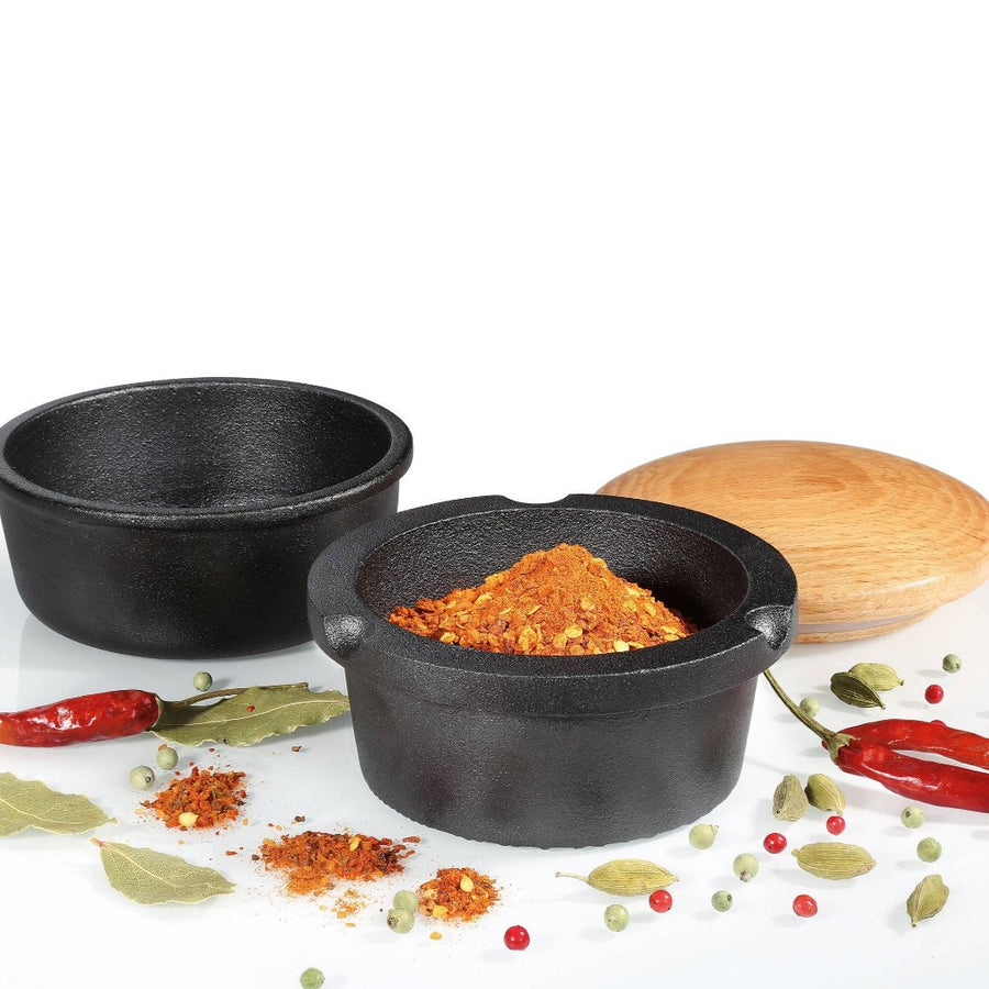 XL Spice Buddy made of Cast Iron and Beech Wood | Frieling USA | Mills & Grinders @ Spice Craze®