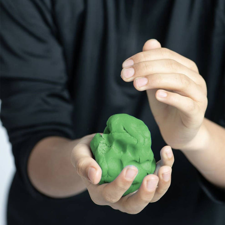 Homemade Green Eco-Dough from the Make Your Own Eco-Dough Kit | Elseware® Unplug | Tiny Tastemakers @ Spice Craze®