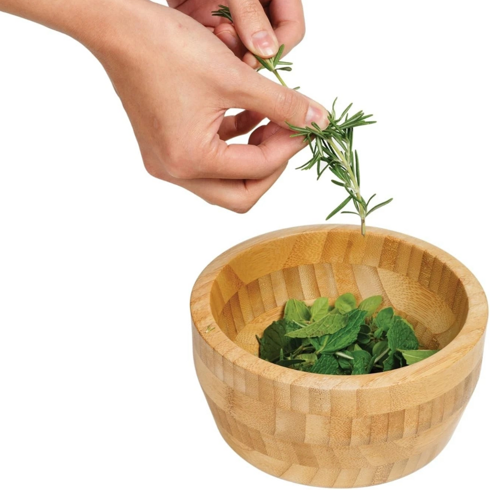 Putting Herbs into the Herb'n Shear Set - Herb Chopper & Bamboo Bowl | Chef'n® | Prepping & Cooking @ Spice Craze®