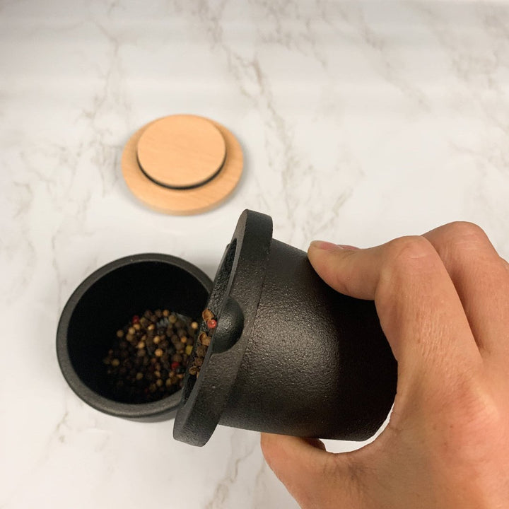 Compact Spice Buddy made of Cast Iron and Beech Wood | Frieling USA | Mills & Grinders @ Spice Craze®