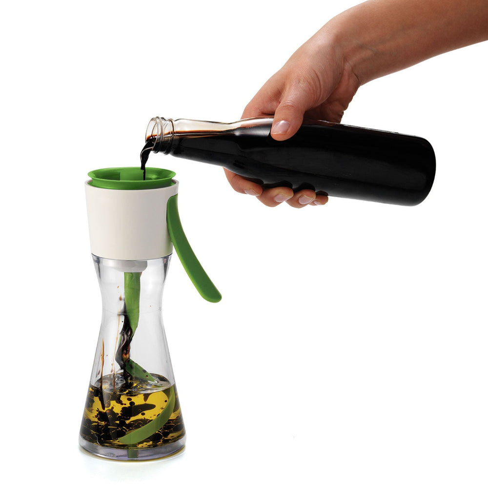 Pouring Vinegar into the Emulstir™ Salad Dressing Mixer | Chef'n® | Measuring & Mixing @ Spice Craze®